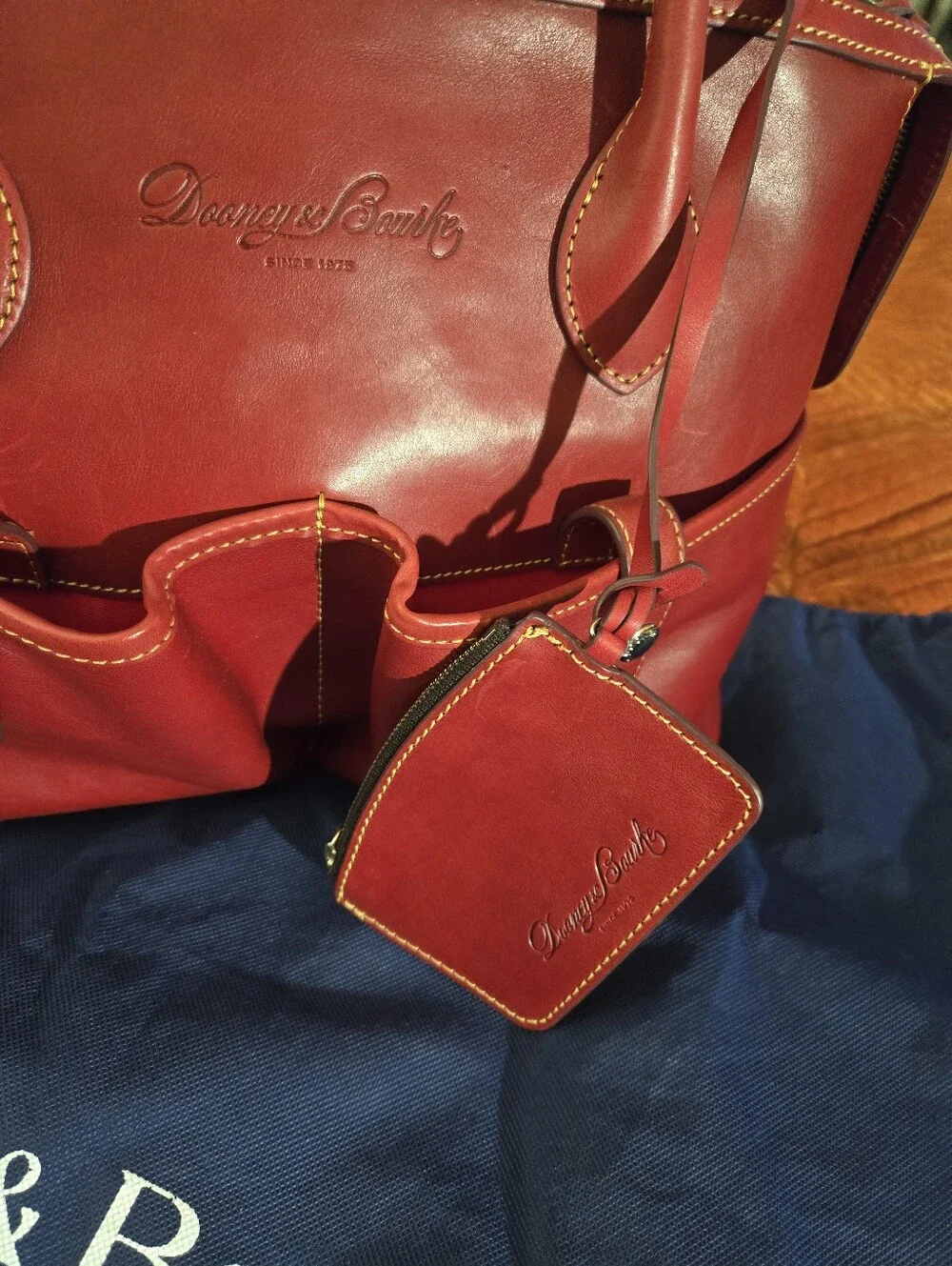 :Dooney & Bourke Florentine Leather Satchel Red Large 14" Dust Bag & Coin Pouch - Picture 8 of 12